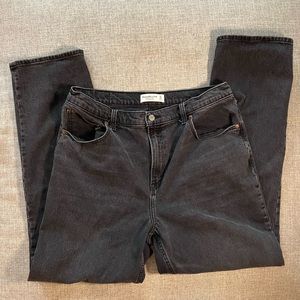A&F 90’s Straight Ultra High Rise sz 32